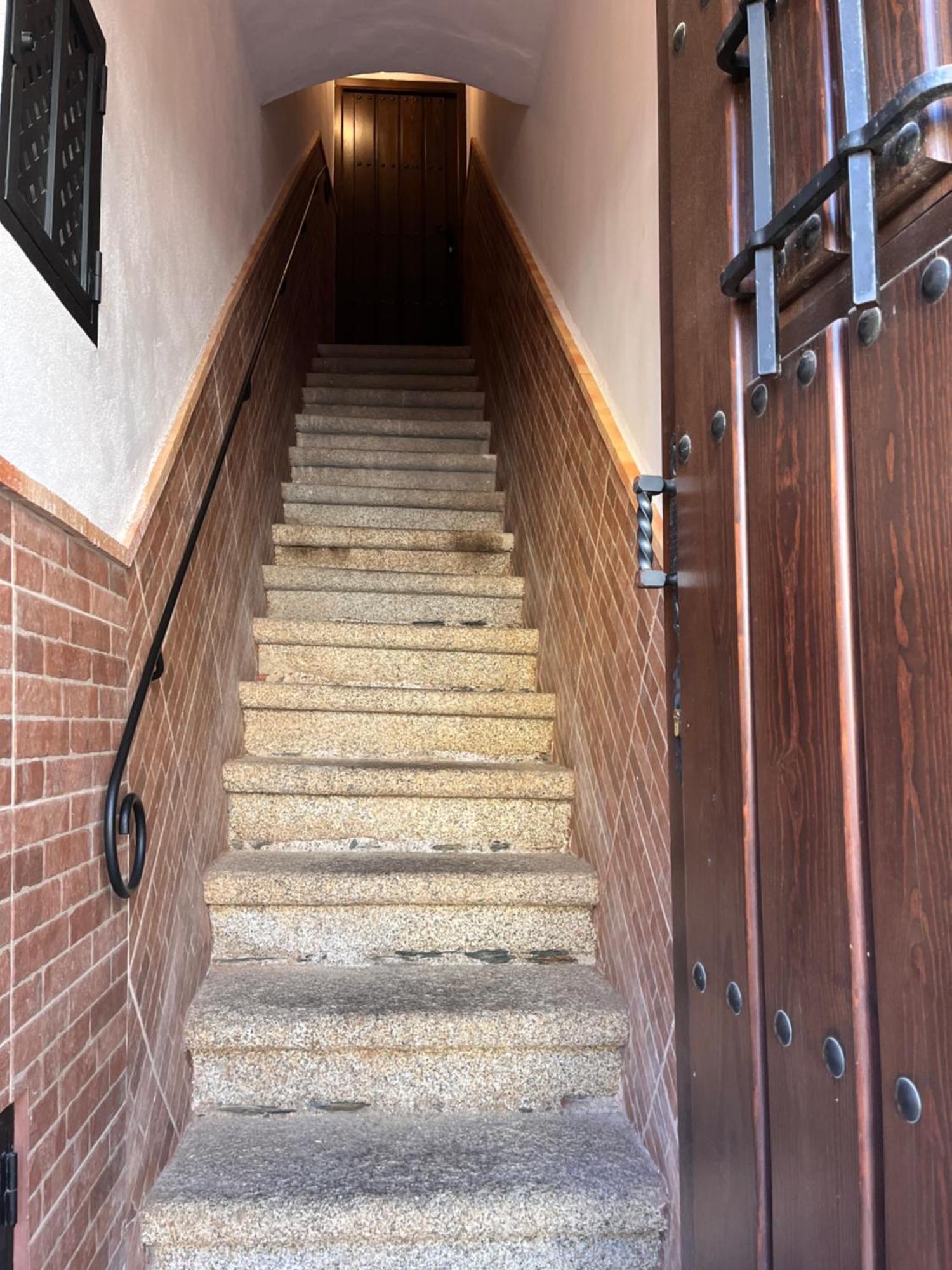 Elegante Apartamento Para 5 En El Centro De Caceres Con Wifi Екстериор снимка